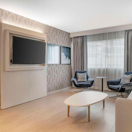 Radisson Plaza Hotel And Suites Kalamazoo Kültér fotó