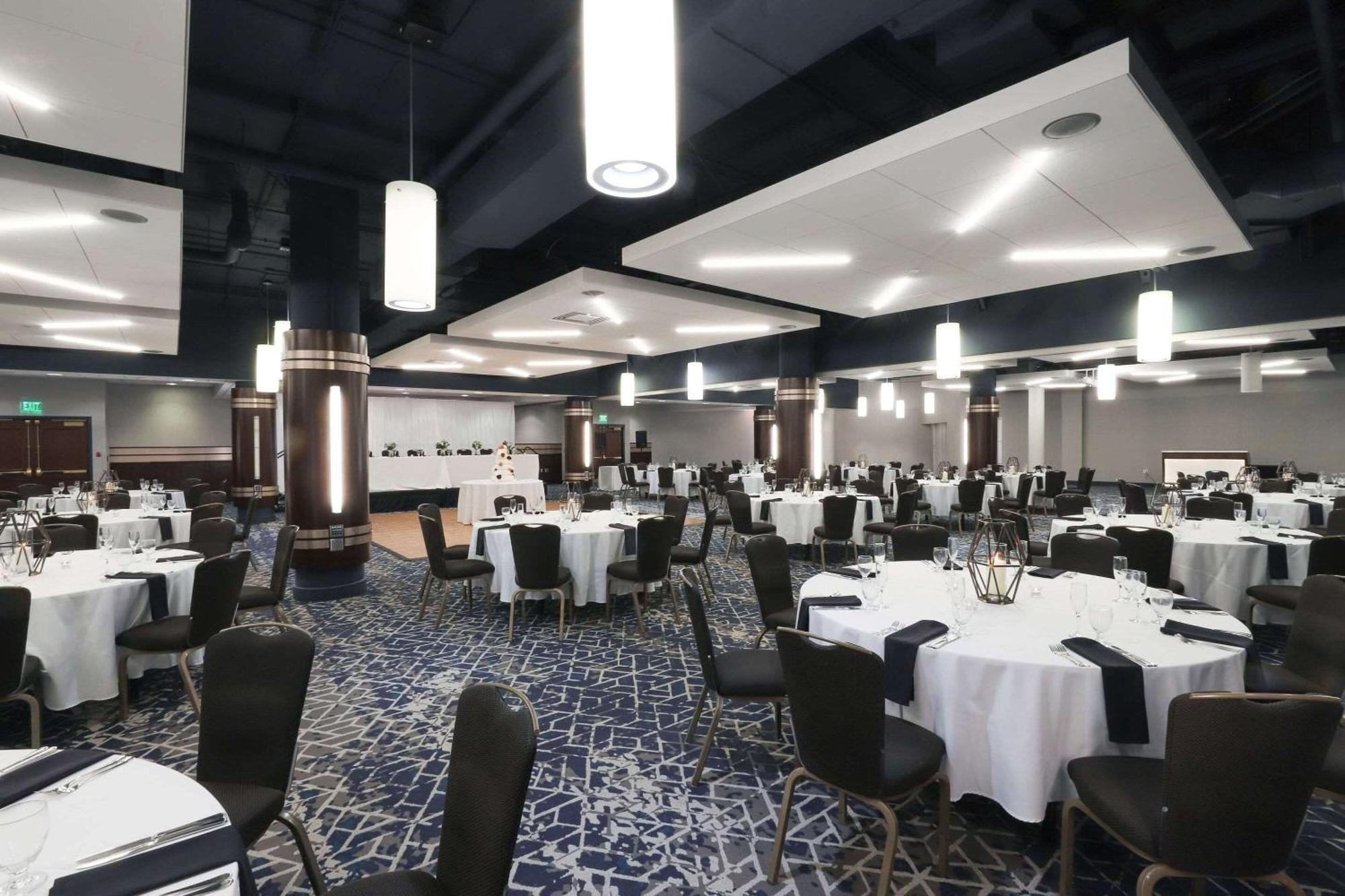 Radisson Plaza Hotel And Suites Kalamazoo Kültér fotó