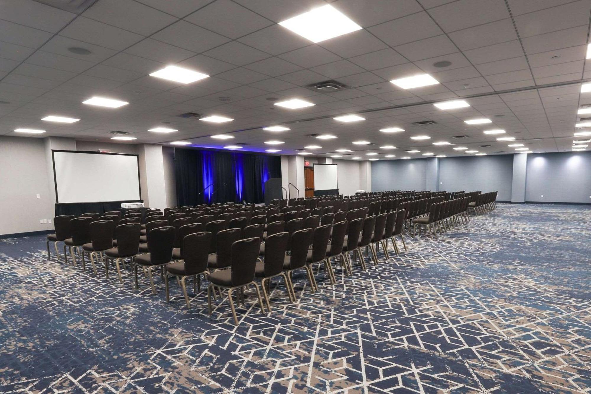 Radisson Plaza Hotel And Suites Kalamazoo Kültér fotó
