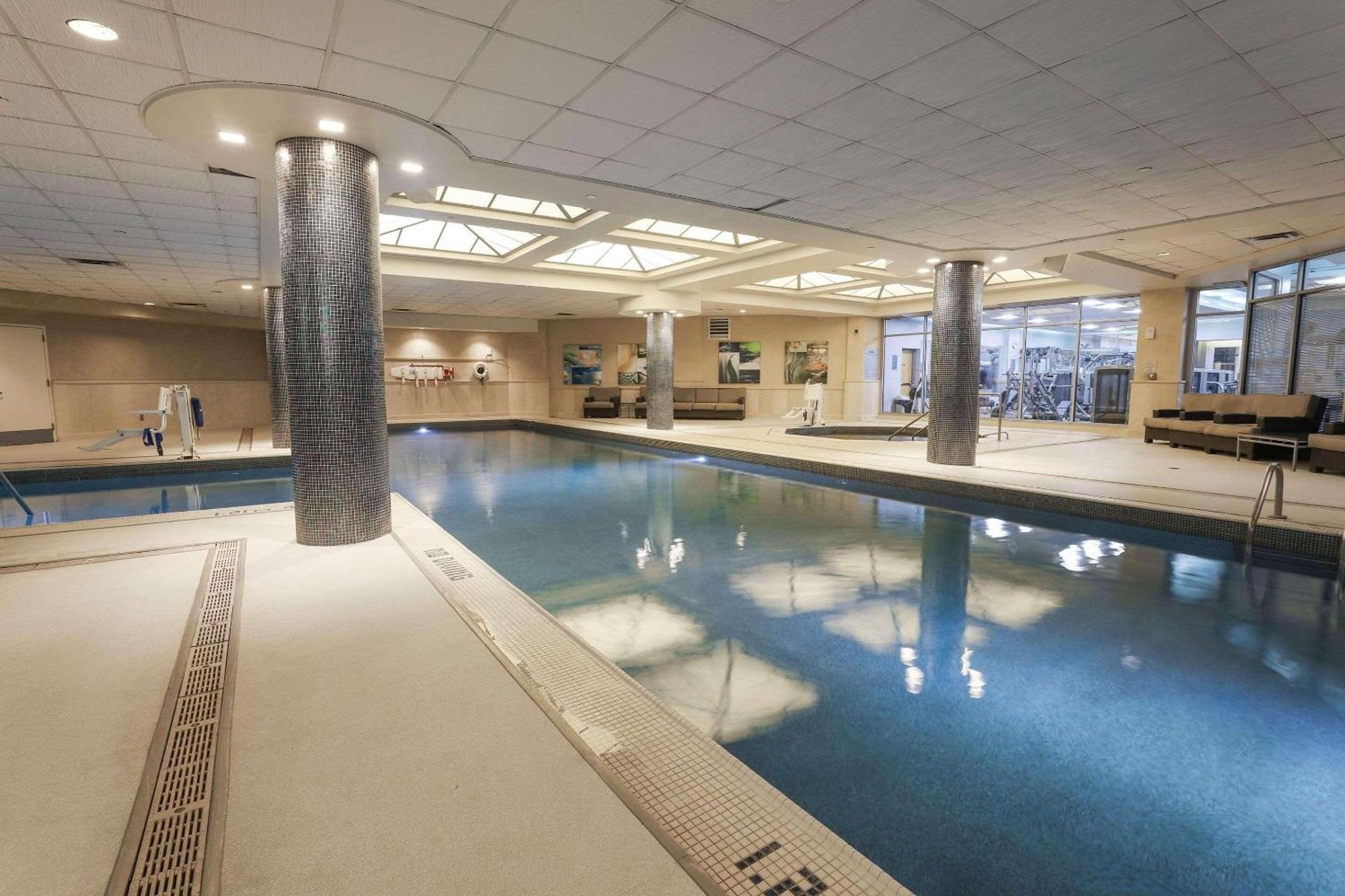 Radisson Plaza Hotel And Suites Kalamazoo Kültér fotó