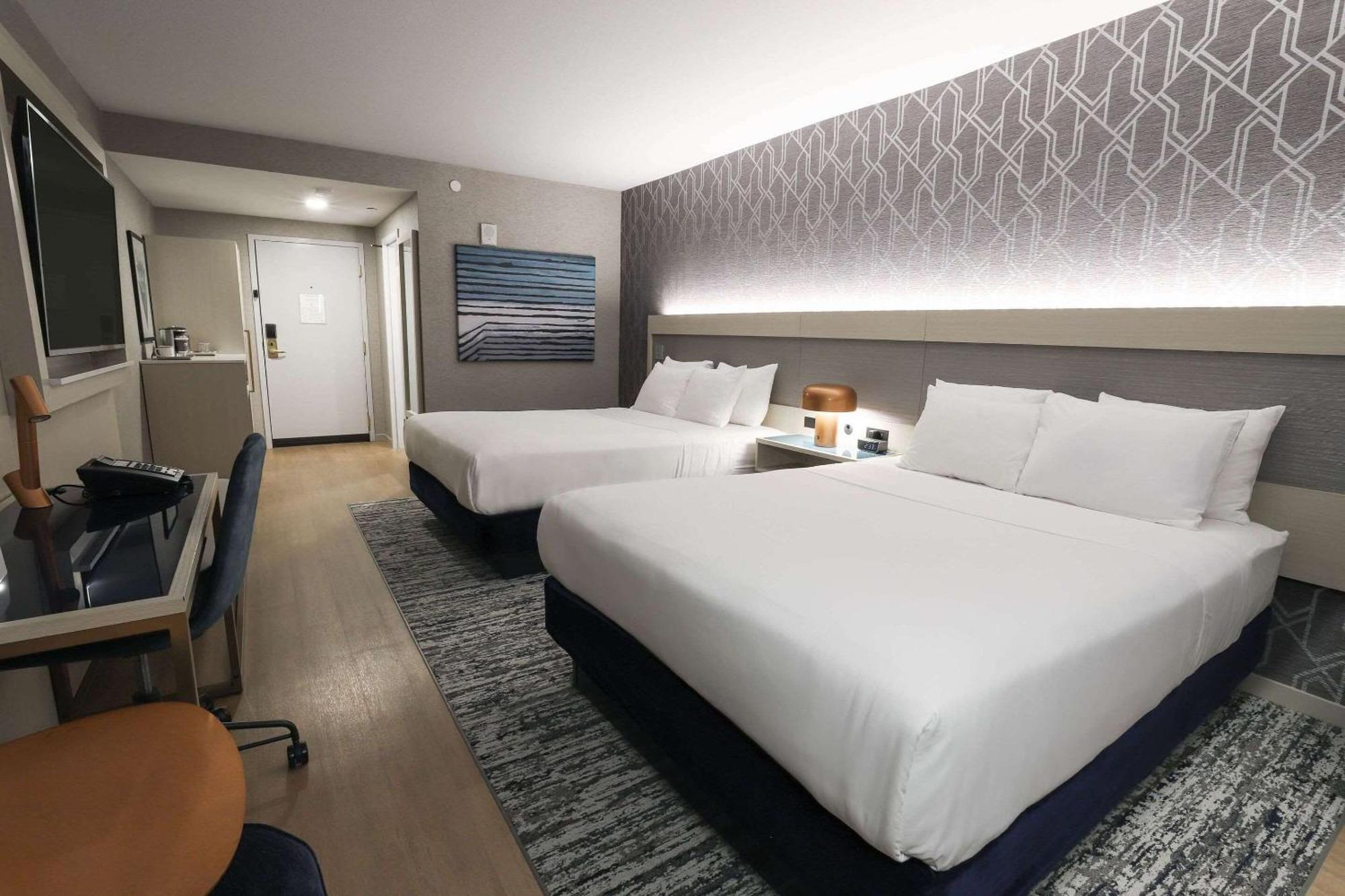 Radisson Plaza Hotel And Suites Kalamazoo Kültér fotó
